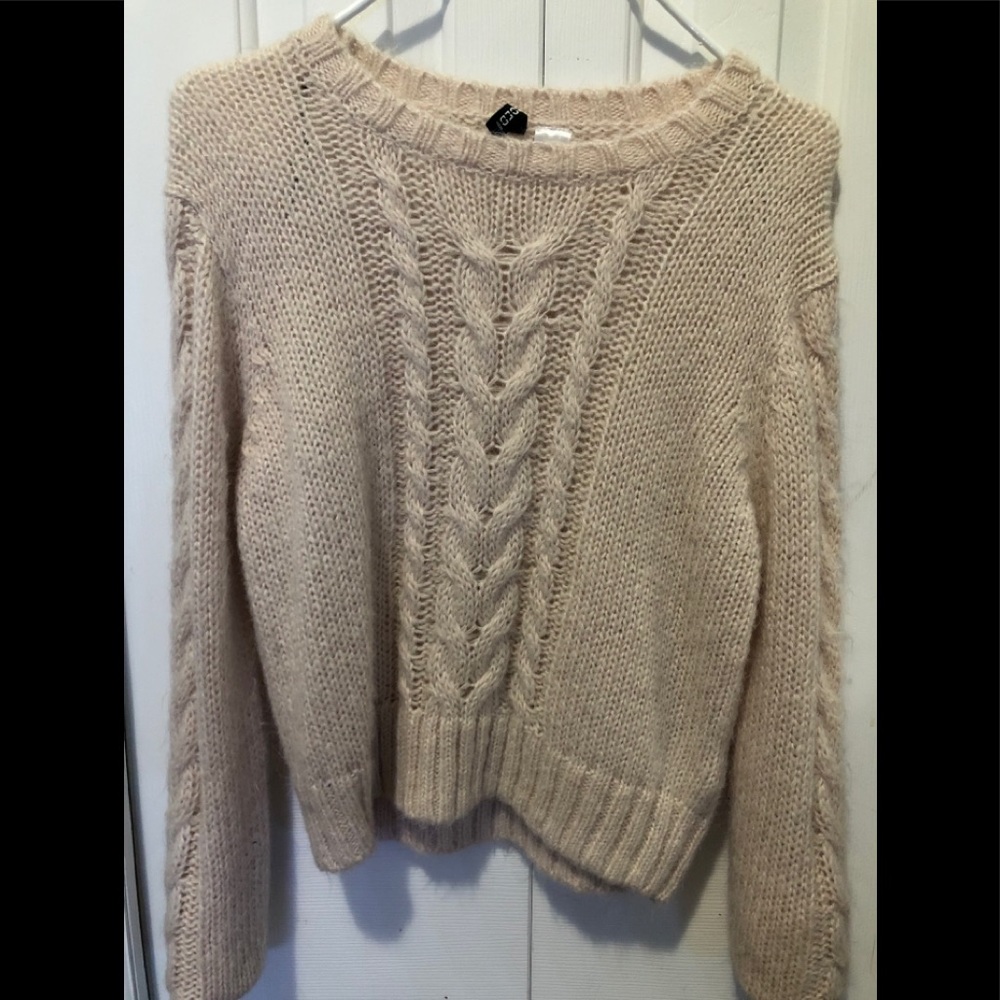 3/$15 Knit sweater - Picture 1 of 4